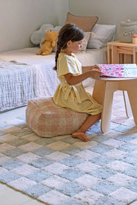 Pouf Vichy Rose: 8" x 1' 4" x 1' 4"