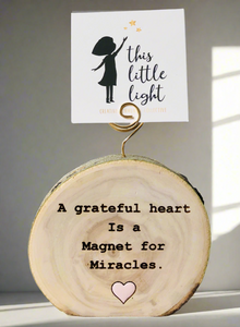 A Grateful Heart-Medium Wood Round (Air Plant Magnet or Photo Holder) - littlelightcollective