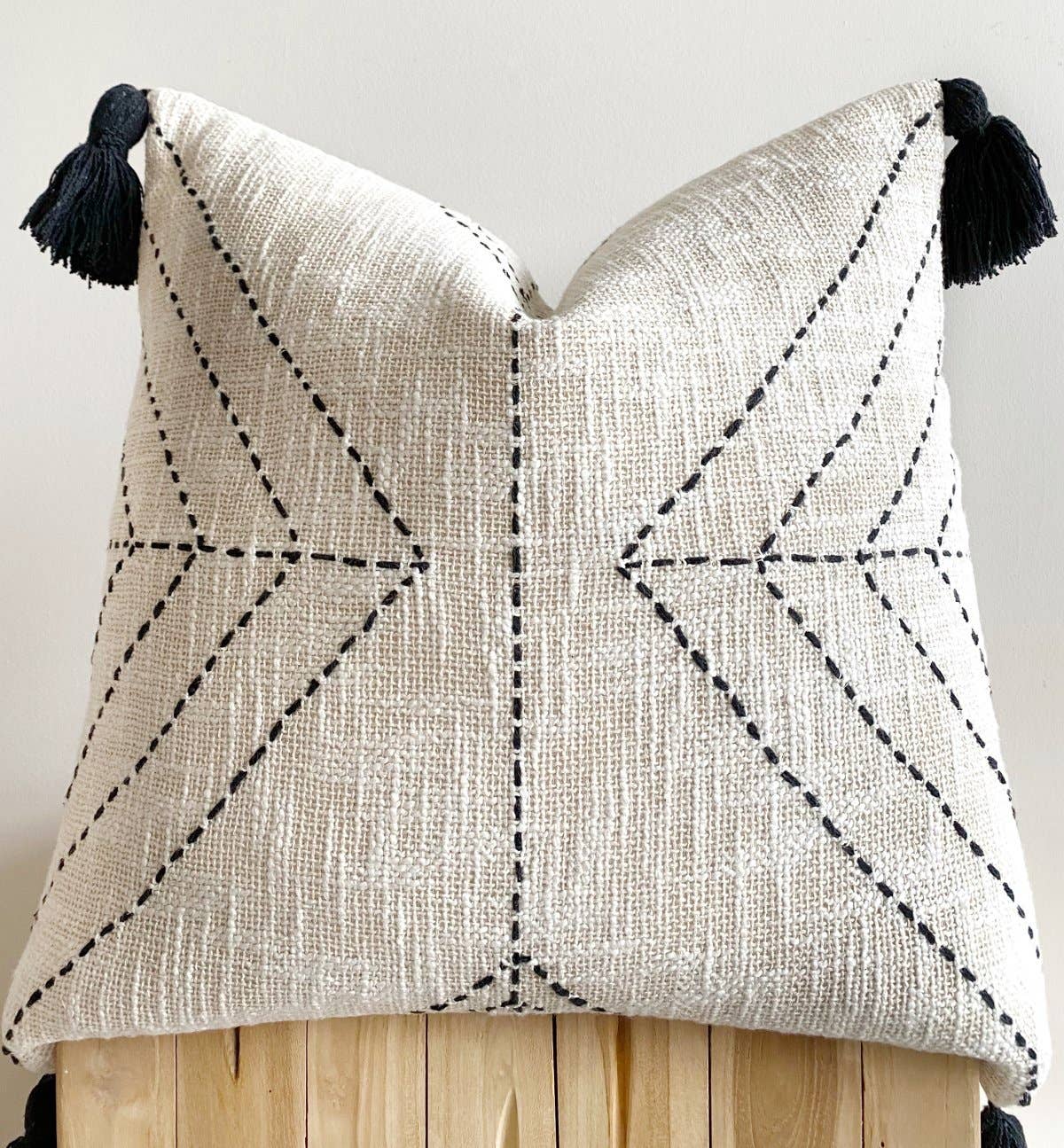 Boho tassel fashion pillow